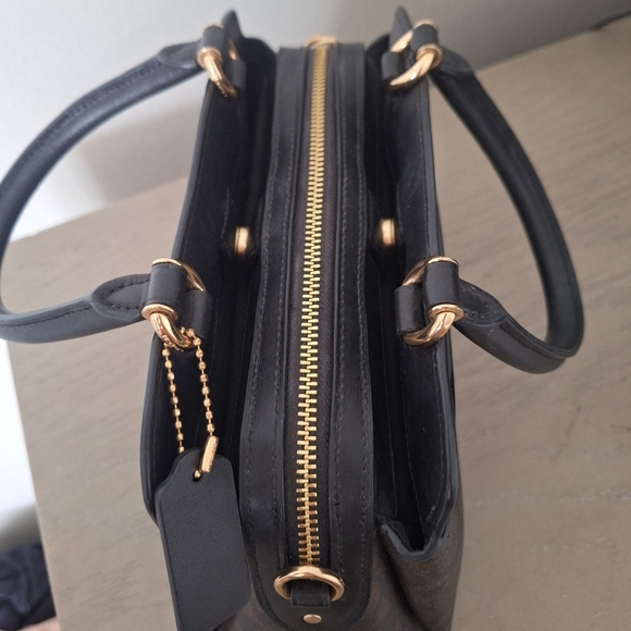 Coach Savannah Small Carryall Crossbody Bag Purse - Picture 5 of 9